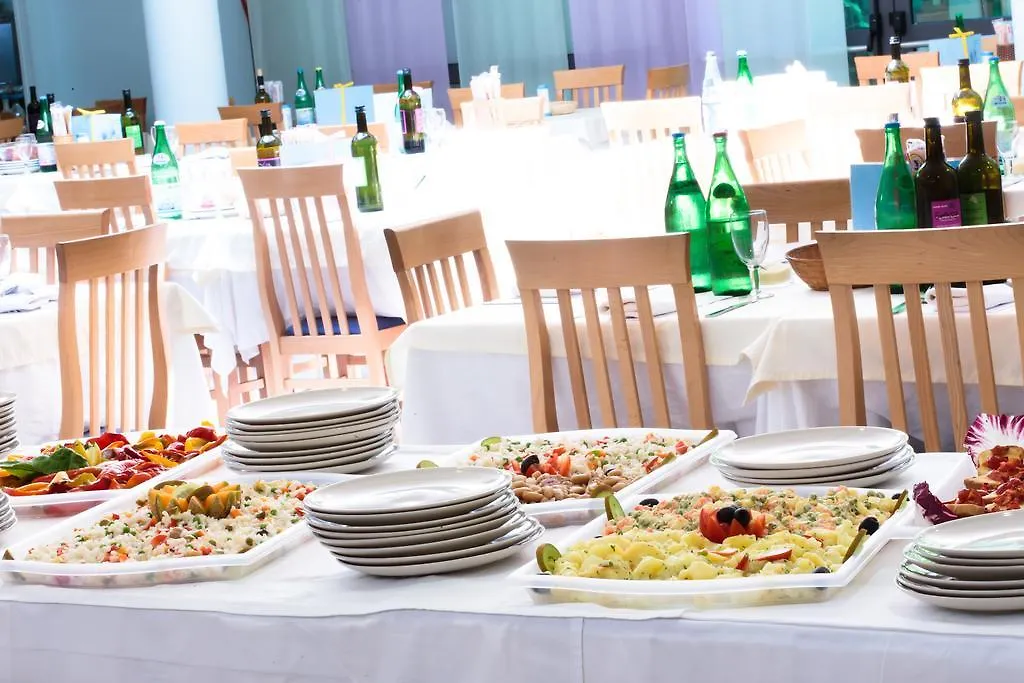 Hotel Arizona Bellaria-Igea Marina 3*,